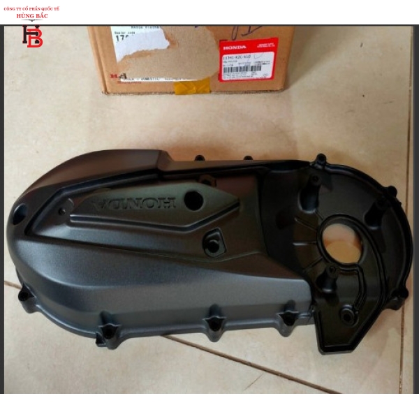 Bưởng côn (Nắp máy phải) Vision K2C 2022 màu đen 11341K2CV00